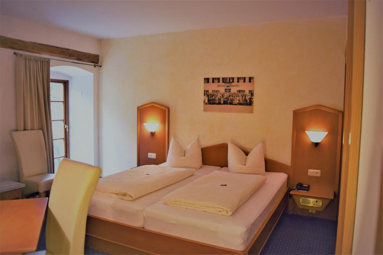 Hotel Zum Braeu Kinding Dış mekan fotoğraf
