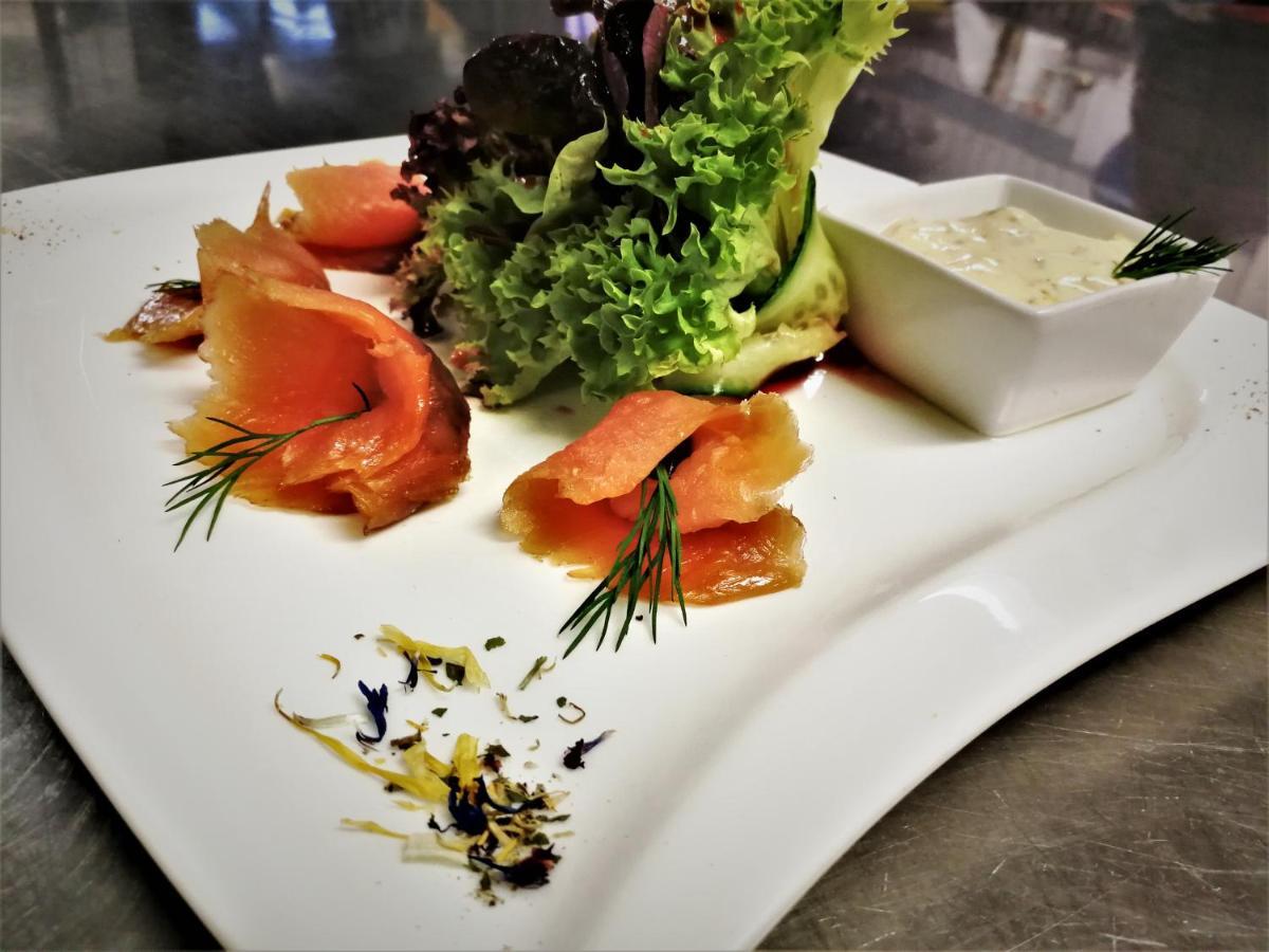 Hotel Zum Braeu Kinding Dış mekan fotoğraf