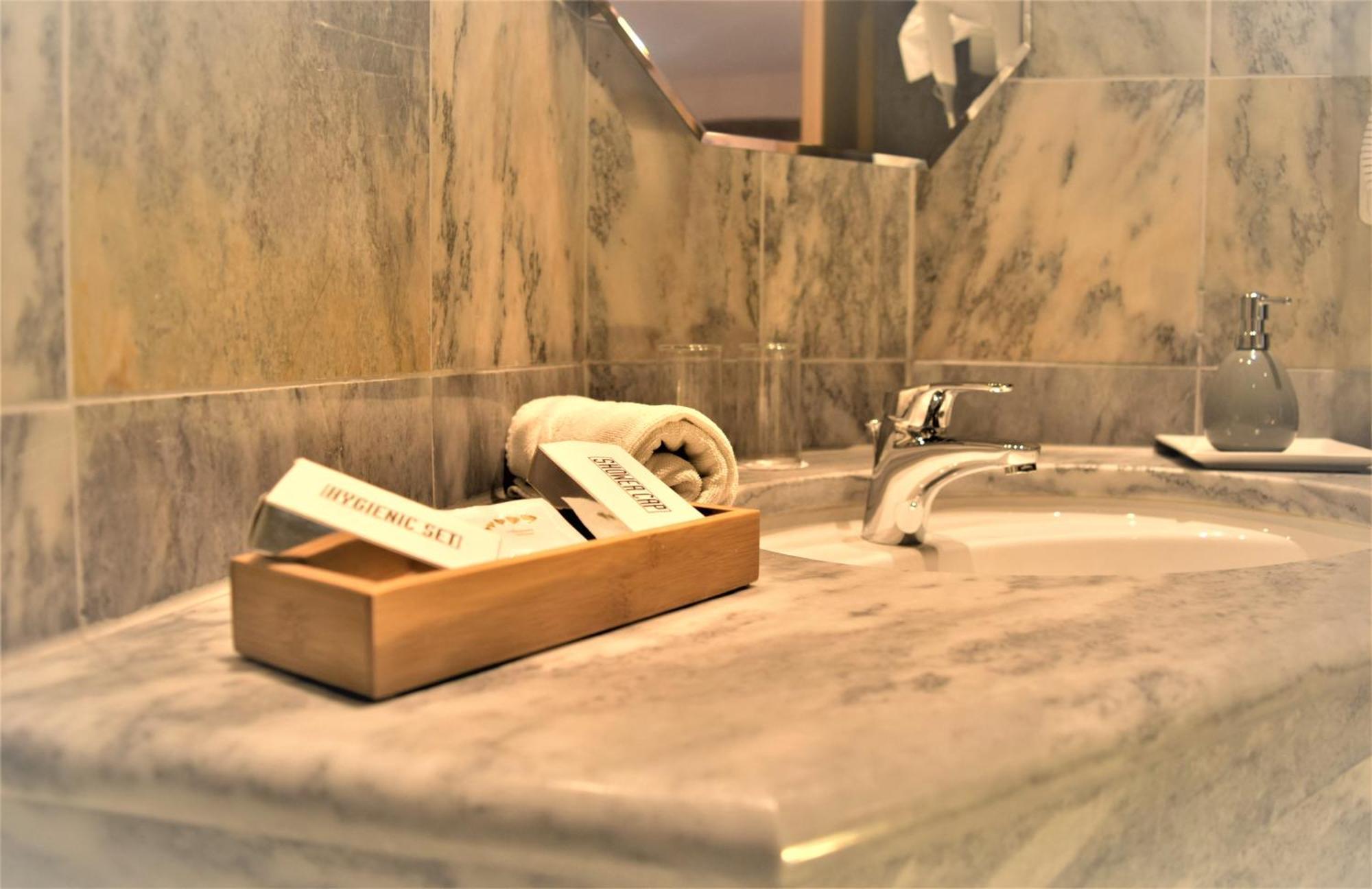 Hotel Zum Braeu Kinding Dış mekan fotoğraf