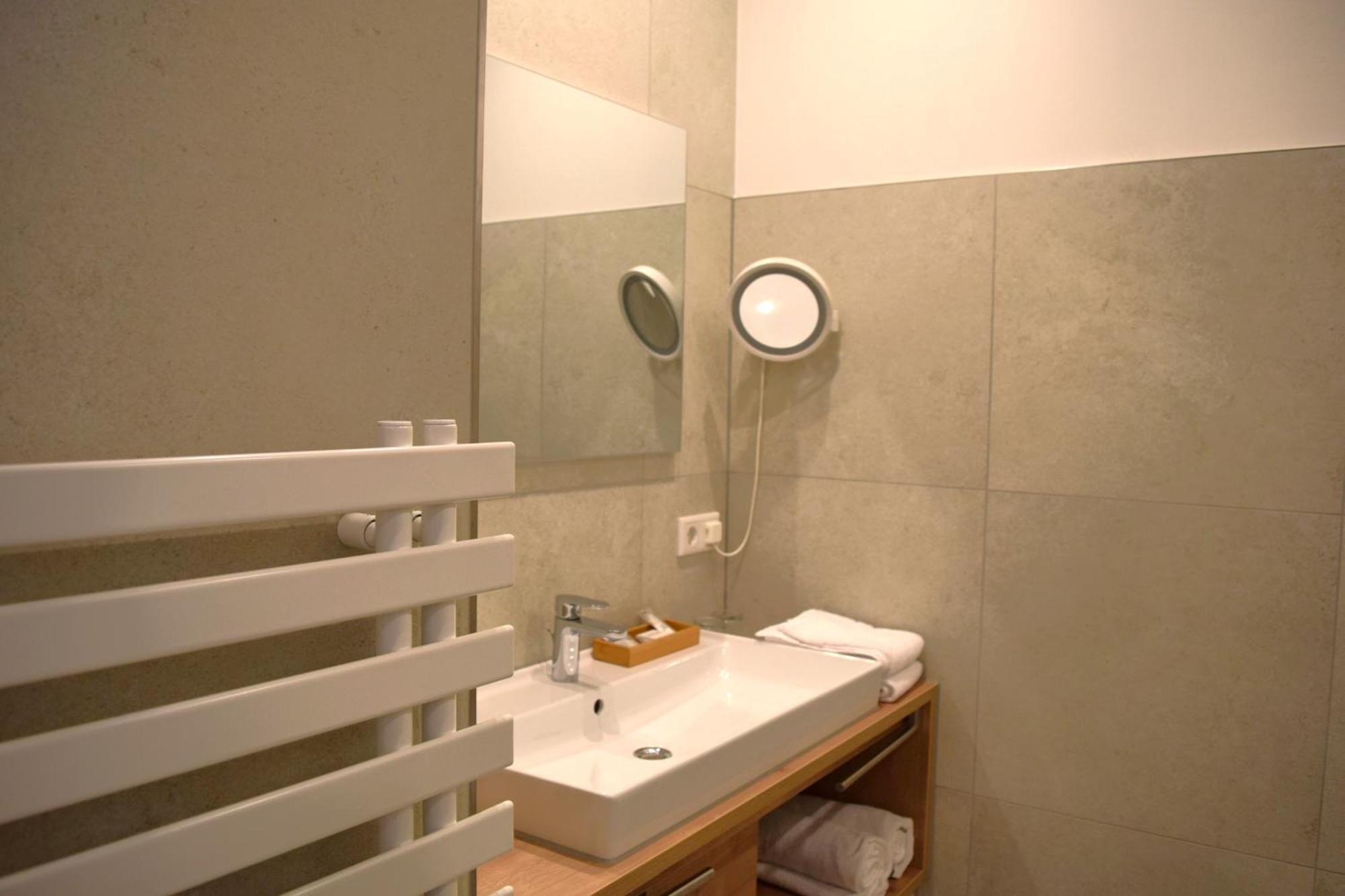 Hotel Zum Braeu Kinding Dış mekan fotoğraf