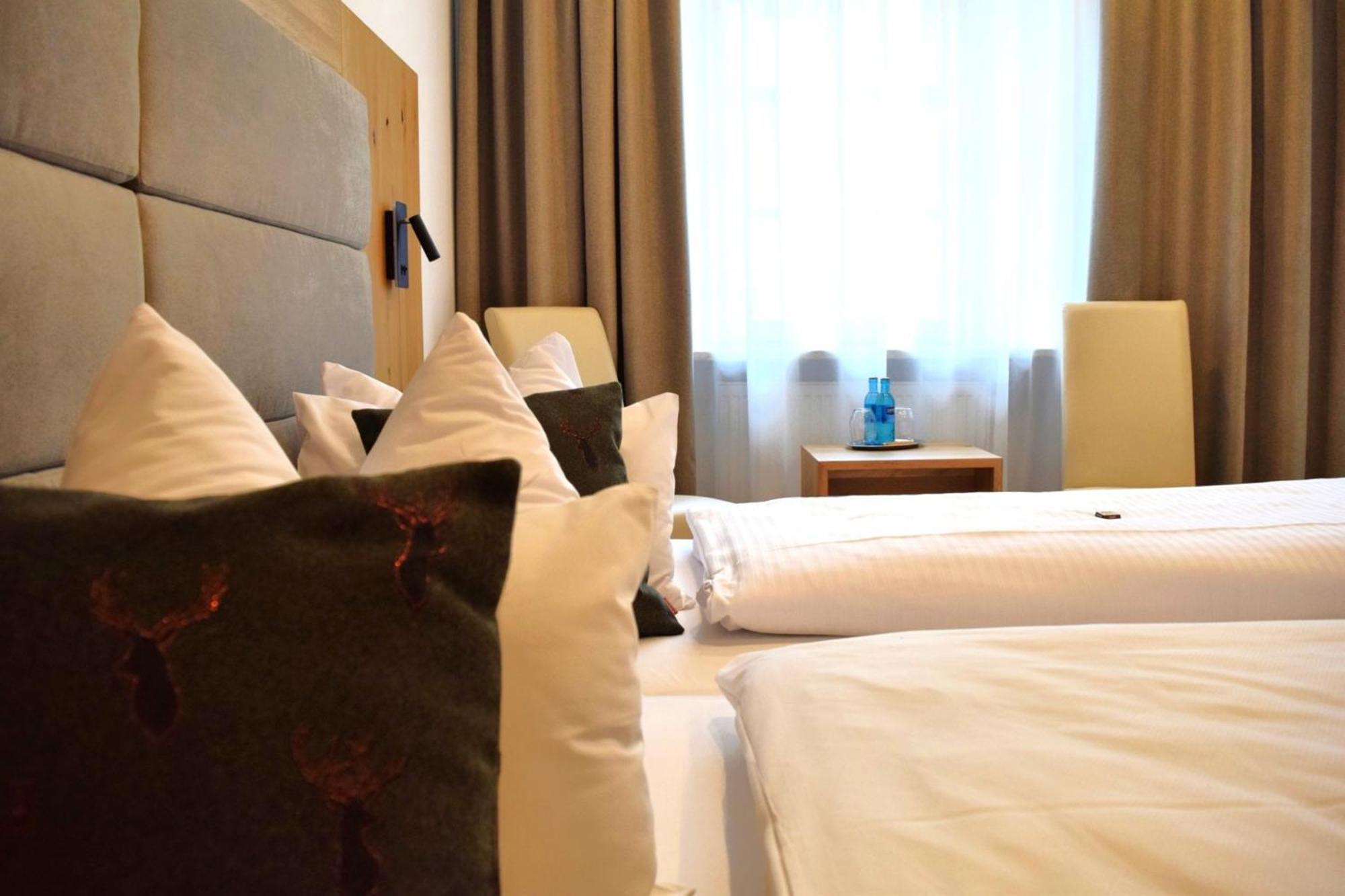 Hotel Zum Braeu Kinding Dış mekan fotoğraf